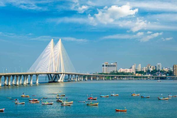 Top 10 Must Visit Places in Mumbai